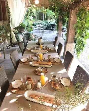 La Ferme De Gringalet Bed & Breakfast