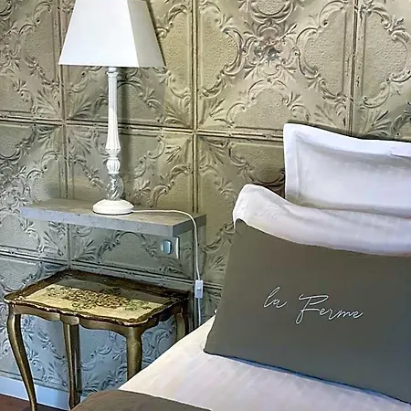 La Ferme De Gringalet Bed & Breakfast 4*